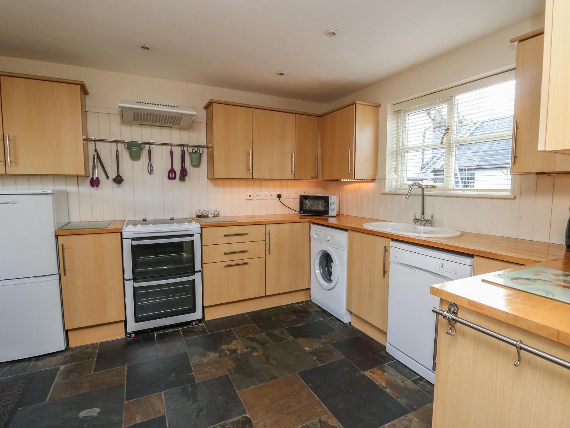 Caely Villa Llandrindod Wells Bagian luar foto