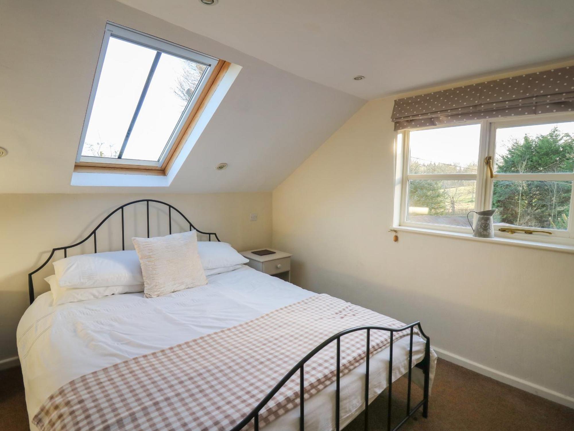 Caely Villa Llandrindod Wells Bagian luar foto